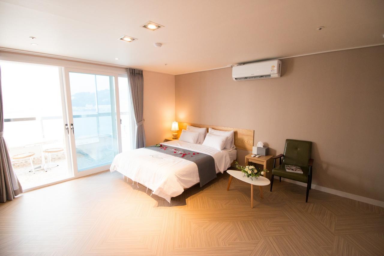Lium Spa Hostel Yeosu Esterno foto