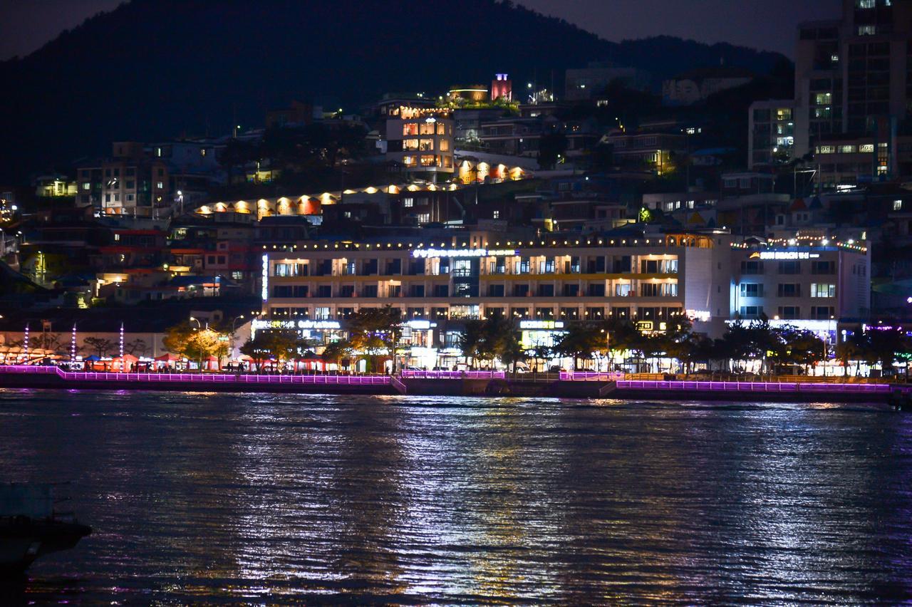Lium Spa Hostel Yeosu Esterno foto