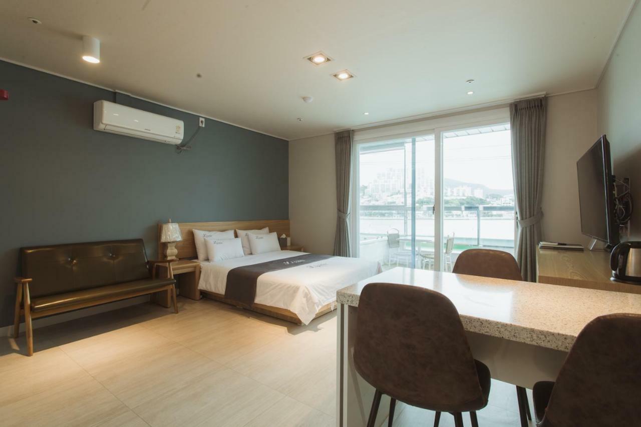 Lium Spa Hostel Yeosu Esterno foto