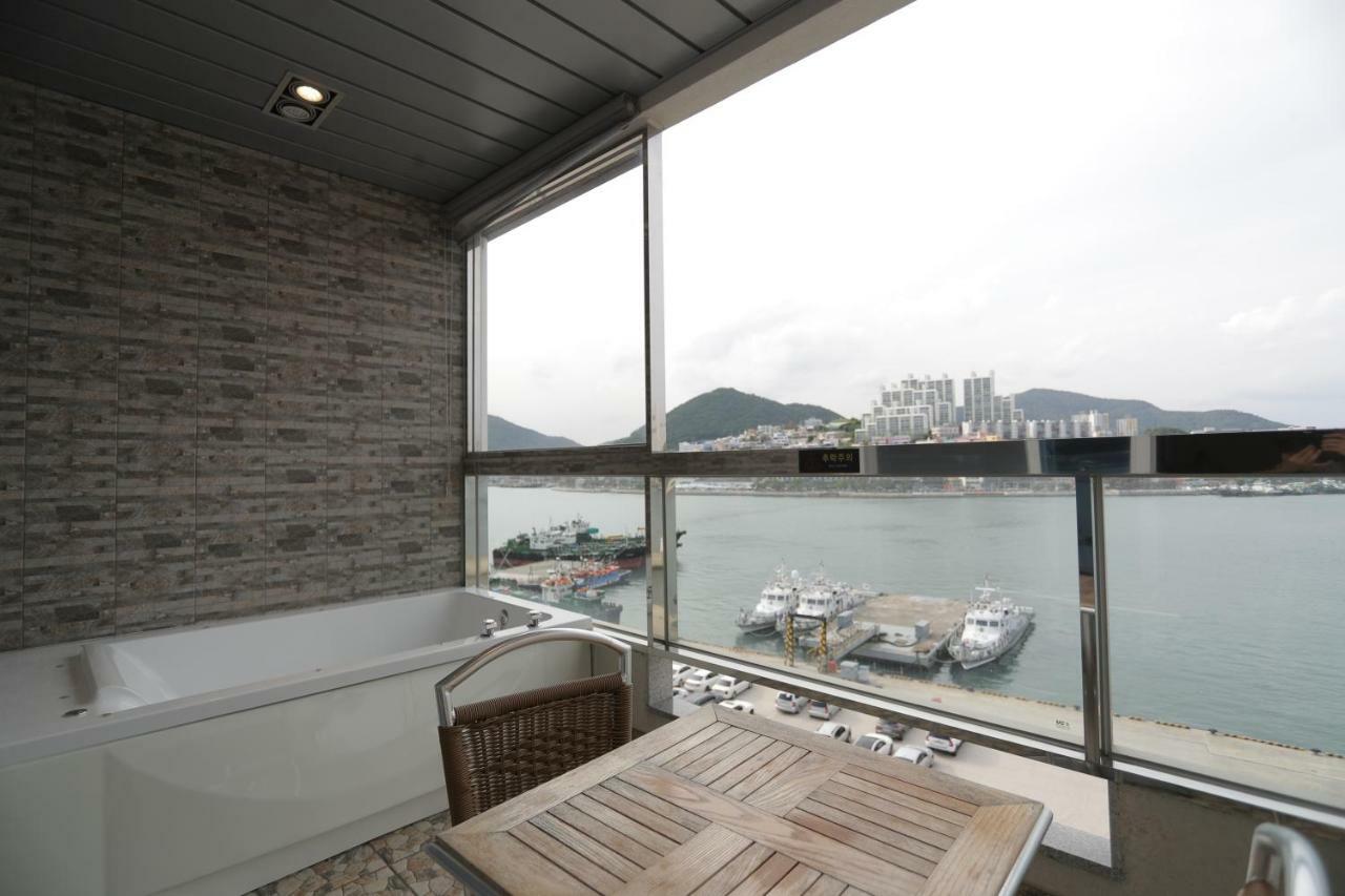 Lium Spa Hostel Yeosu Esterno foto