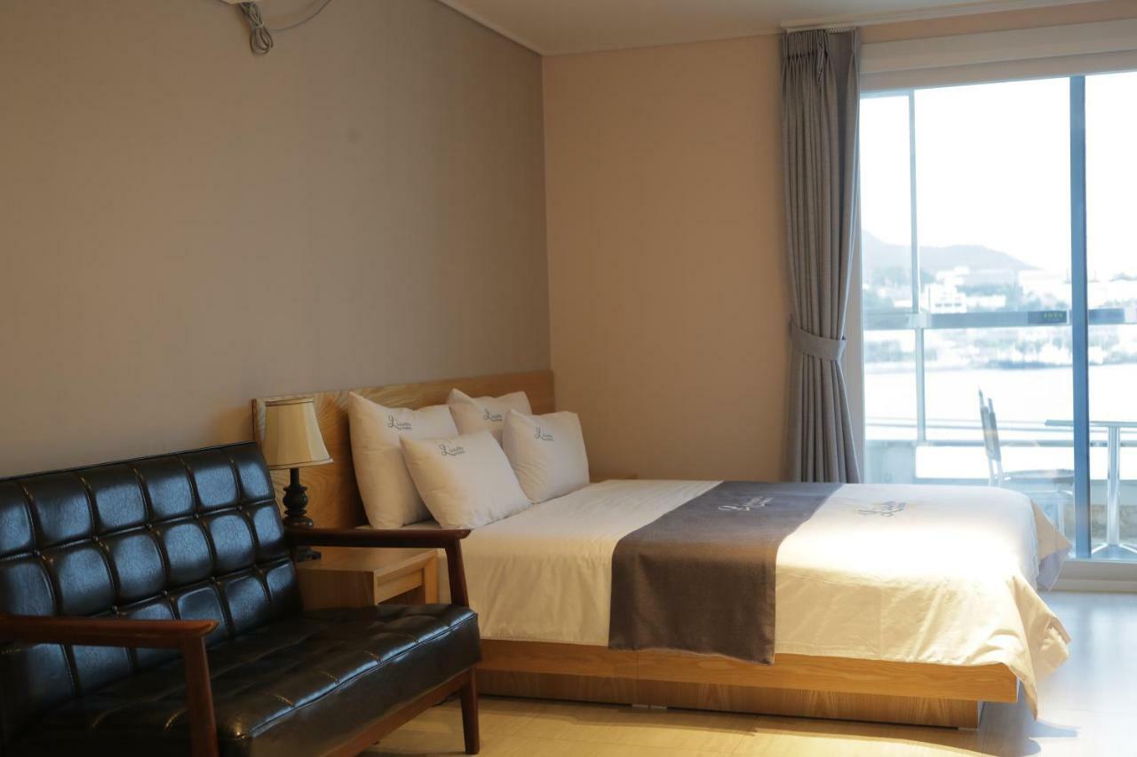 Lium Spa Hostel Yeosu Esterno foto